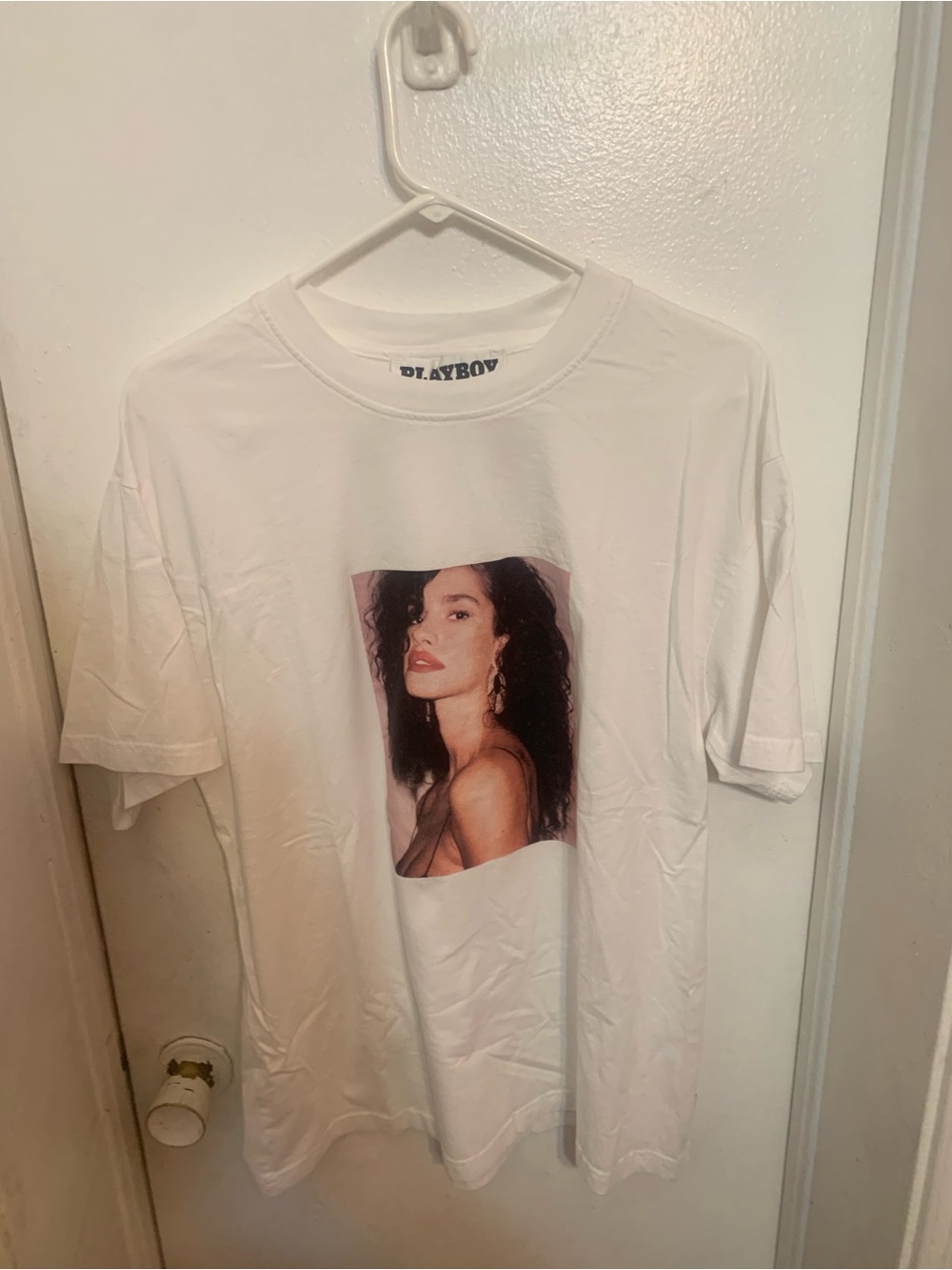 PLAYBOY White Short-Sleeve Graphic Tee with Woman Portrait